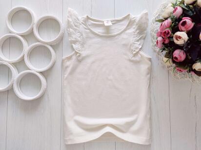 7,8 лет, рост 122,128 Майка с рюшами бехж