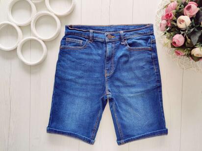 10 років, зріст 140 Джинсові шорти