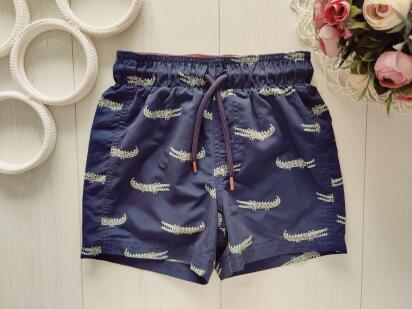 6 років, зріст 116 Шорти в крокодилах