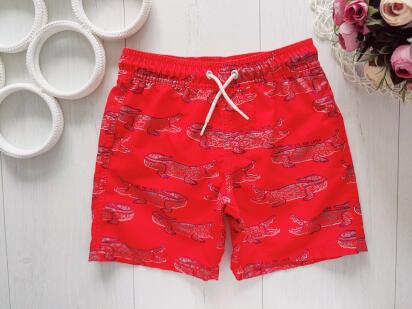 6,7 років, зріст 122 Шорти в крокодилах