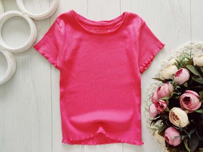 4,5 років, зріст 110 Рожева футболка в рубчик стретч