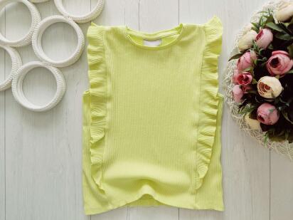 6 років, зріст 116 Жовта футболка в рубчик стретч