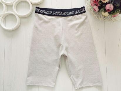 12 років, зріст 152 Спотрівні стретчеві шорти