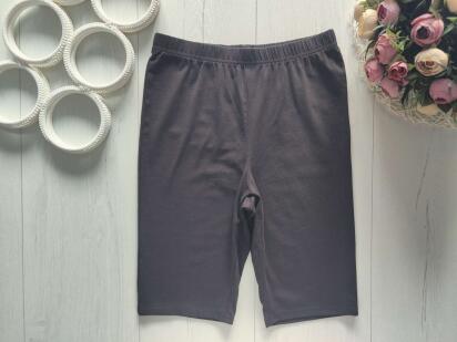 Чорні трикотажні шорти