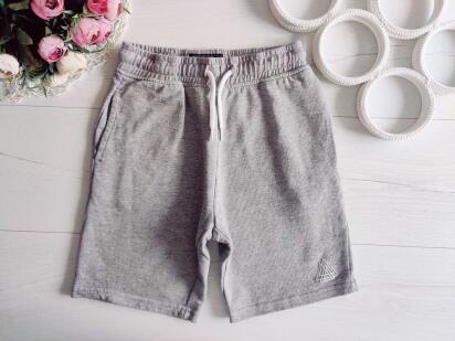 10 років, зріст 140 Шорти