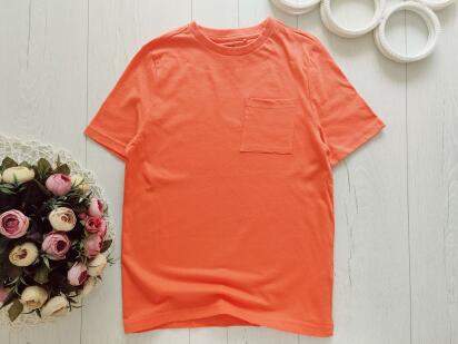 8,9 років, зріст 134 Яскрава футболка