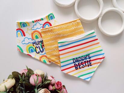 Новые слюнявчики нагрудники набором