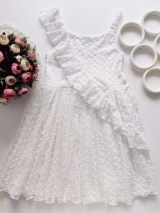 9,10 років, зріст 134,140 Біла ошатна дитяча сукня