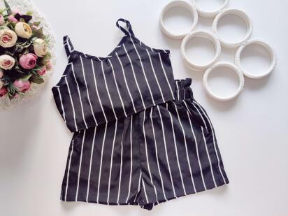 9 років, зріст 134 Легкий літній костюм на літо