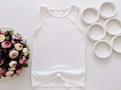 10,11 лет, рост 140,146 Белая детская майка