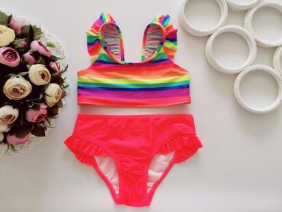 4,5 лет, рост 104,110 Раздельный купальник наборной