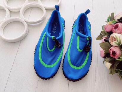 38 (24 см) Аквашузи