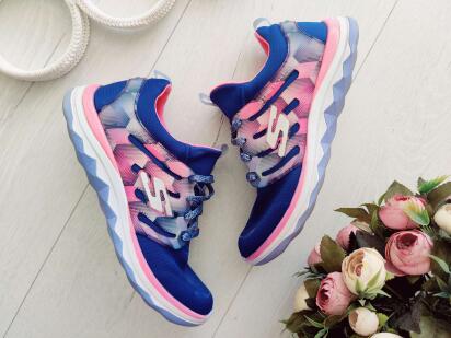 36 (23 см) Легкі кросівки для дівчинки