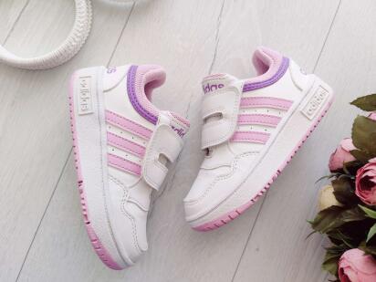 24 (15,5 см) Кожаные кроссовки на липучках девочке