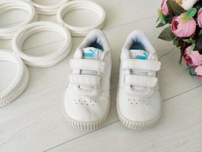 22 (14,3 см) Білі шкіряні кросівки на липучках