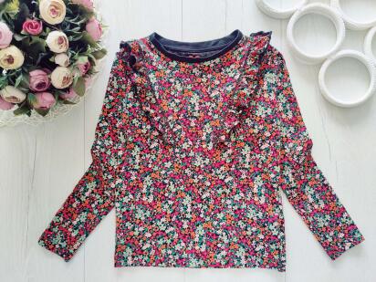 8 лет, рост 128 Цветочная трикотажная  кофточка с рюшами