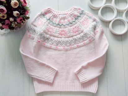 10 років, зріст 140 Гарний дитячий светр