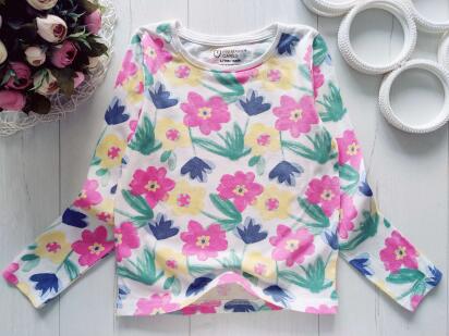 6,7 років, зріст 122 Гарний реглан