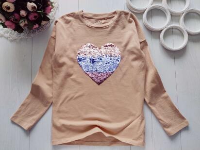 9 років, зріст 134 Бавовняний лонгслів із великим серцем із паєток