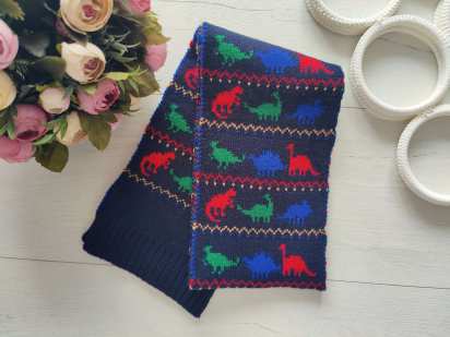 Новый теплый детский шарф в динозаврах