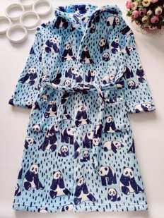 10,11 лет, рост 146 Теплый детский халат