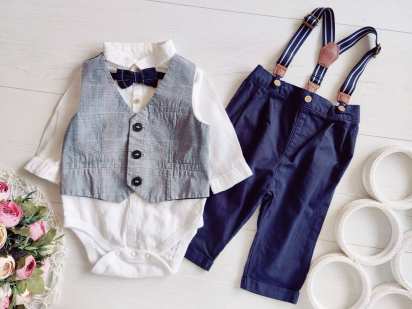 3,6 мес, рост 68 Красивый нарядный детский костюм для мальчика