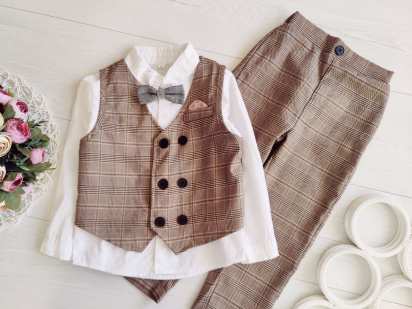 4 года, рост 104 Нарядный детский костюм с белой рубашкой