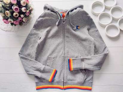 13,14 лет Качественная кофта на молнии