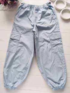 8,9 років, зріст 128,134 Широкі блакитні штани на гумці
