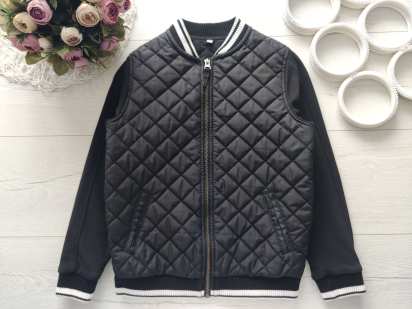 8,9 років, зріст 134 Тепла стьобана кофта на блискавці