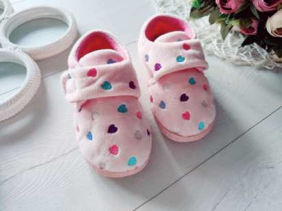 23-24 (14,5 см) Тапочки на липучках в сердечках