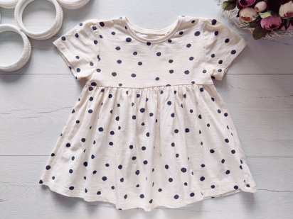 4,5 років, зріст 110 Футболка в горошок