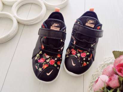 26-27 (16,5 см) Легкі кросівки на липучках для дівчинки