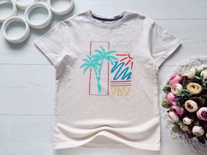 9,10 лет, рост 134,140 Качественная детская футболка