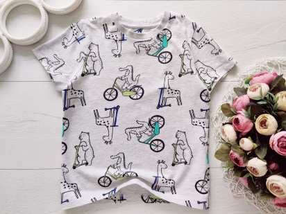 4,5 років, зріст 104,110 Трикотажна дитяча футболка