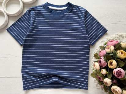 4,5 років, зріст 104,110 Синя футболка в смужку