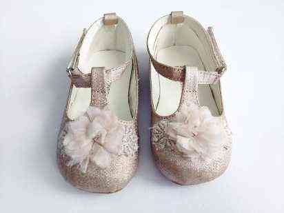 22 (13,8 см) Ошатні дитячі туфлі