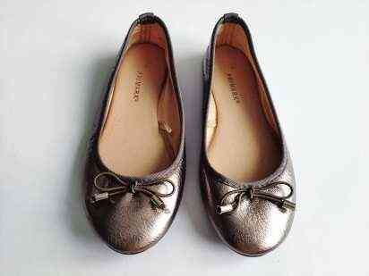 33 (21 см) Золотисті балетки