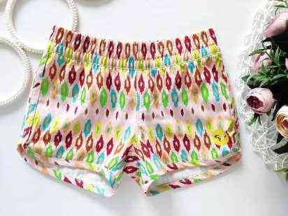 3-4 роки, зріст 98-104 Шорти для дівчинки