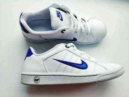 36 (23,5 см) Шкіряні кросівки