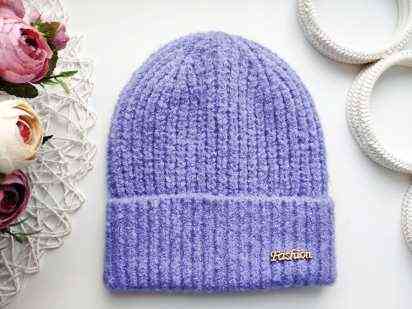 Стрейчевая зимняя шапка