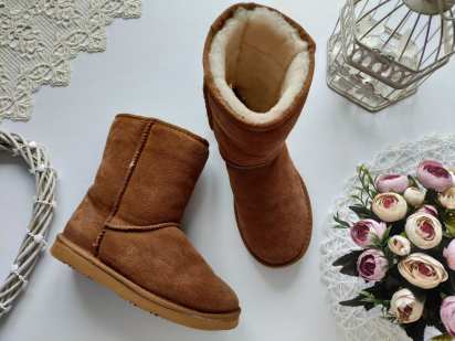 38 (24,5 см) Натуральні уггі