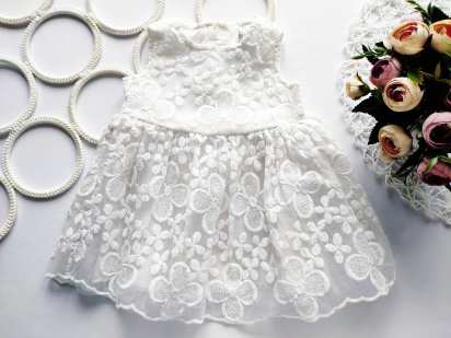 3-6 міс, зріст 62-68 Ошатне дитяче плаття