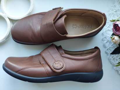 42 (27 см) Жіночі закриті туфлі