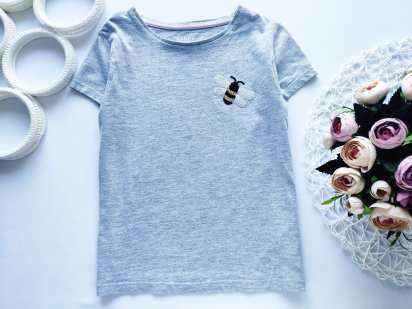 5,6 років, зріст 116 Футболка з бджілкою
