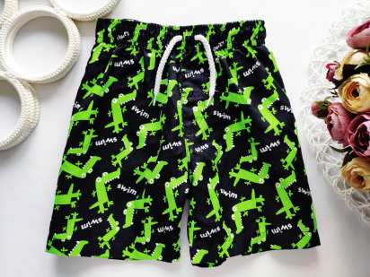 3,4 роки, зріст 98\104 Шорти у крокодилах