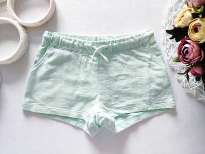 3,4 года, рост 104 Мятные шорты