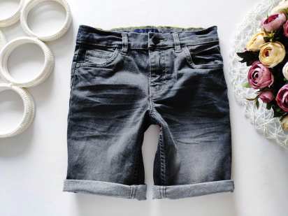 7 років, зріст 122 Стрейчові джинсові шорти