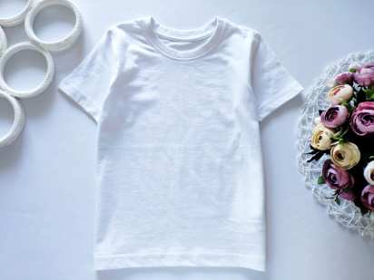 5,6 років, зріст 110,116 Біла футболка