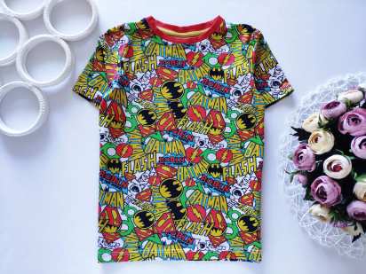 6,7 років, зріст 116,122 Футболка з бетменом